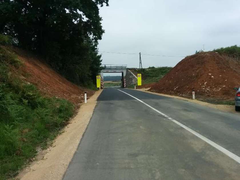 FOTO: Z metliške strani odprto, pri Kanižarici še dela