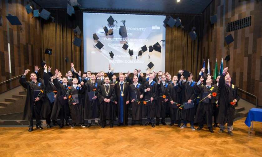 Fakulteta za energetiko slavnostno podelila 45 diplom