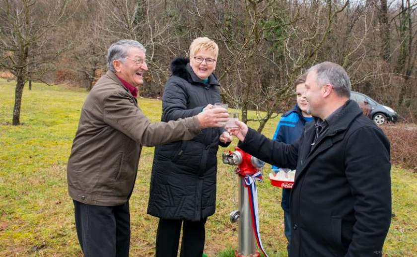  FOTO: Odprli tudi vodovod Finki – Tanča Gora