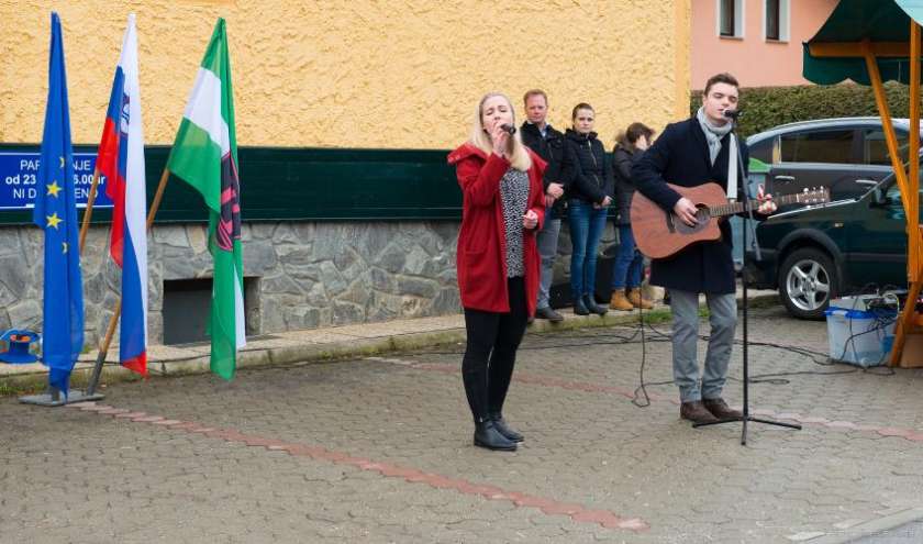 FOTO: Rekonstrukcija Prešernove ulice in dela Ulice Čardak