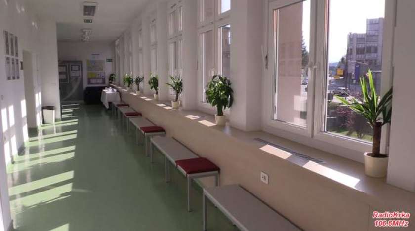 V&#38;F: Novomeška Fakulteta za organizacijske študije z novimi prostori