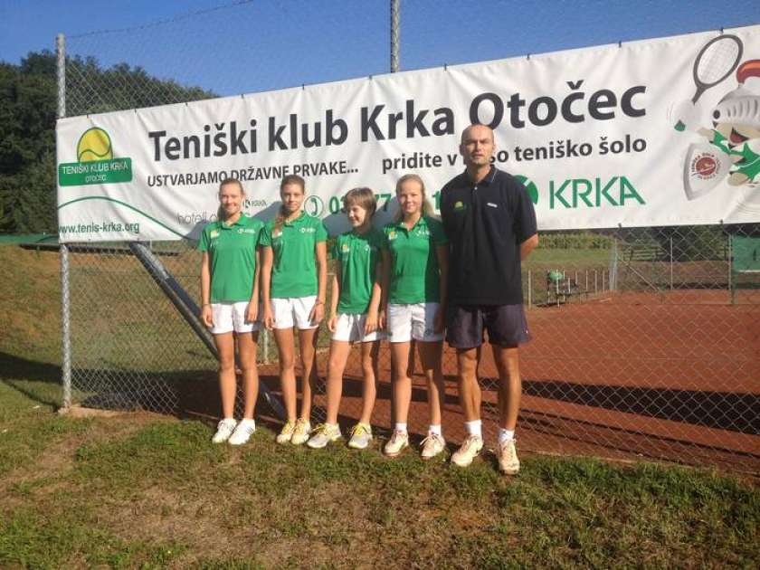 Najboljši tenisači Slovenije na Otočcu