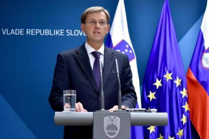 AVDIO: Cerar v podjetju Melamin