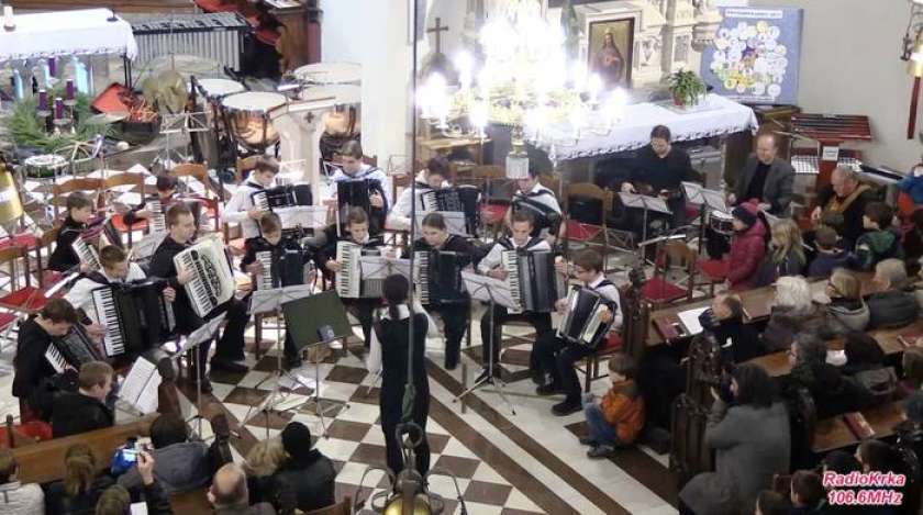 F&#38;V: V frančiškanski cerkvi so koncertirati mladi novomeški glasbeniki