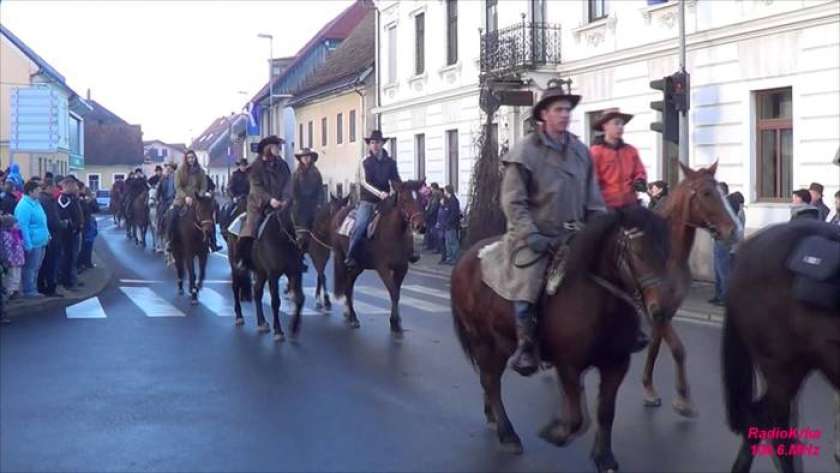 Video: Štefanovo, praznik konjenikov
