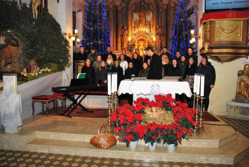 F&#38;A&#38;V: Božični koncert v cerkvi sv. Štefana 