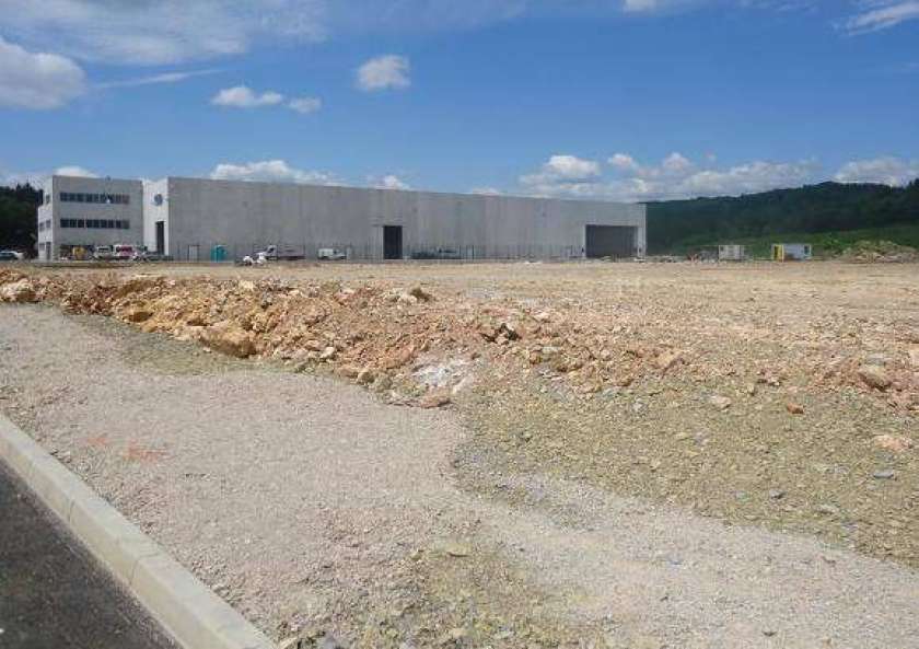 AVDIO: Industrijska cona v Mirni Peči se polni počasi