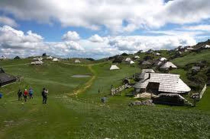 Velika planina vabi na snežno zabavo