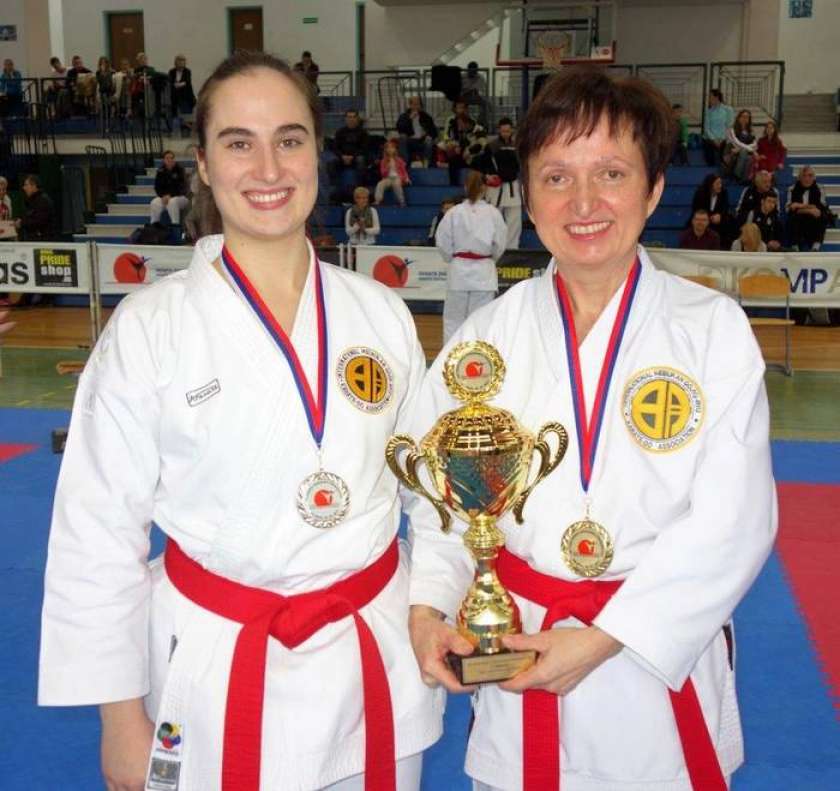 FOTO: Nastja Galič članska podprvakinja Slovenije v katah