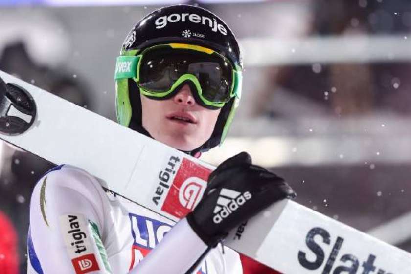 Slovenski orli zanesljivo na tekmo na veliki skakalnici