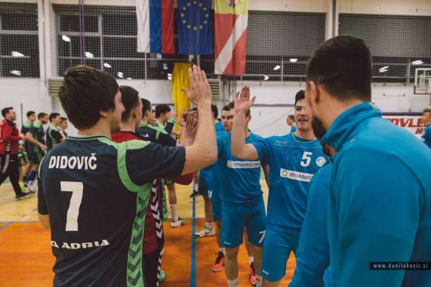 FOTO: Rokometaši Krke na odličnem 4. mestu