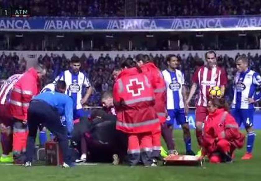 VIDEO: Sloviti nogometaš Torres s poškodbo glave