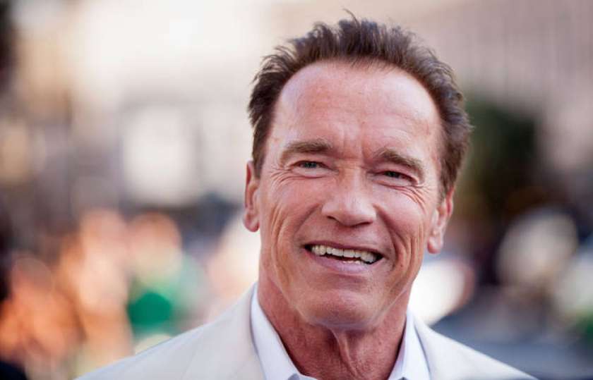 Schwarzenegger razmišlja o kandidaturi za zvezni senat