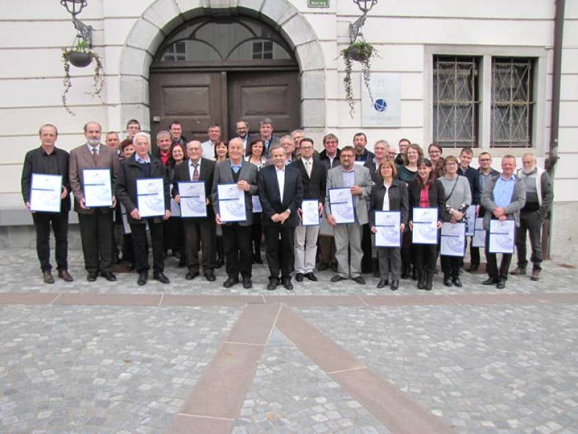 FOTO: Občini Krško zlato priznanje Zveze za tehnično kulturo Slovenije
