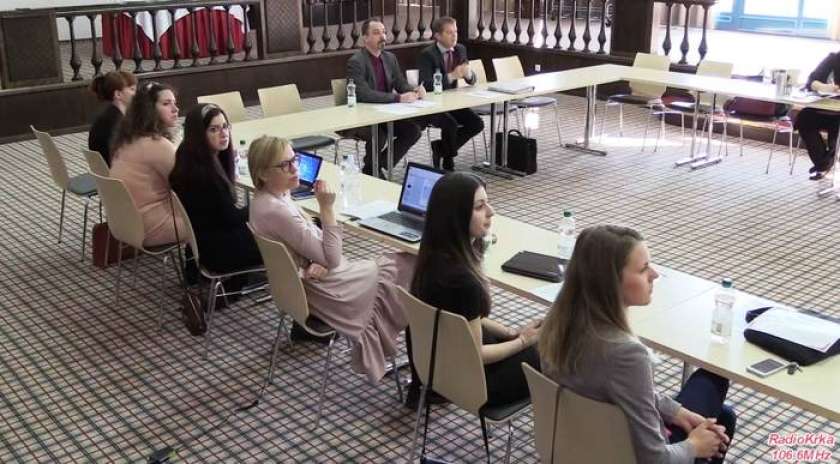 F&#38;V: 6. mednarodna konferenca Governance in (post)transition 2017