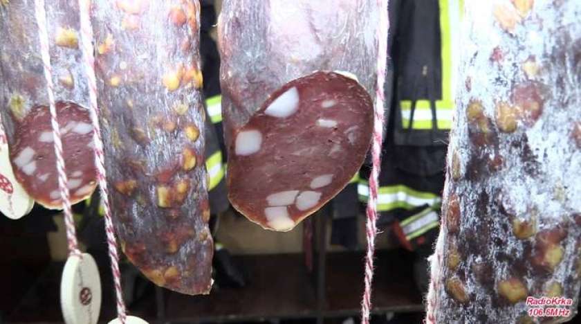 F&#38;V: 11. Straška salamijada