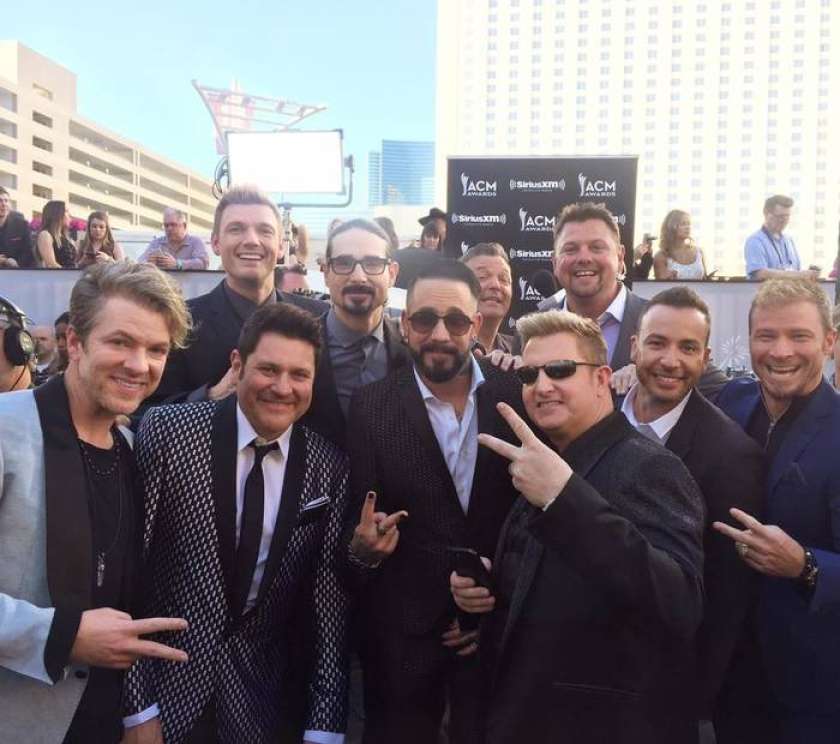 VIDEO: Backstreet Boys navdušili na ACM