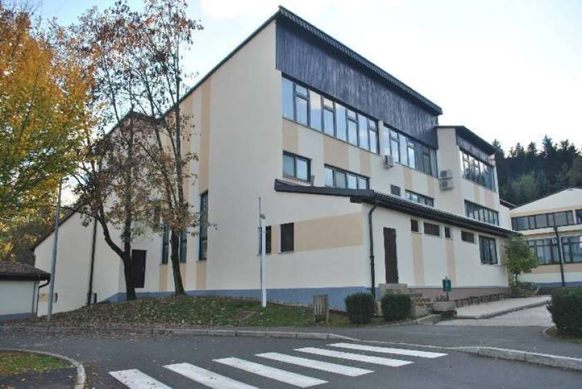V Osnovni šoli Dolenjske Toplice začetek odpravljanja težav z radonom