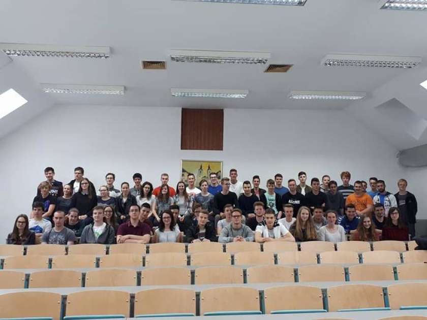 Uspešne dijake nagradili že 16-ič!