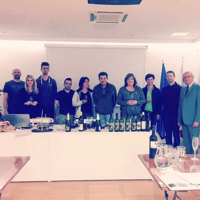 FOTO: Zaključek tečaja Sommelier začetnik