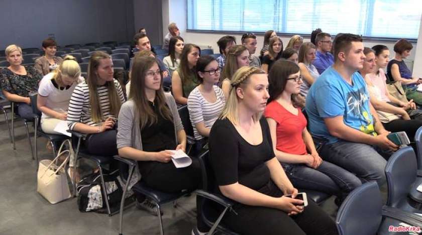 F&#38;V: Otvoritev Zaposlitvene in Video podjetniške akademije 