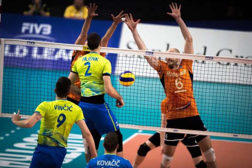Slovenski odbojkarji v finalu!