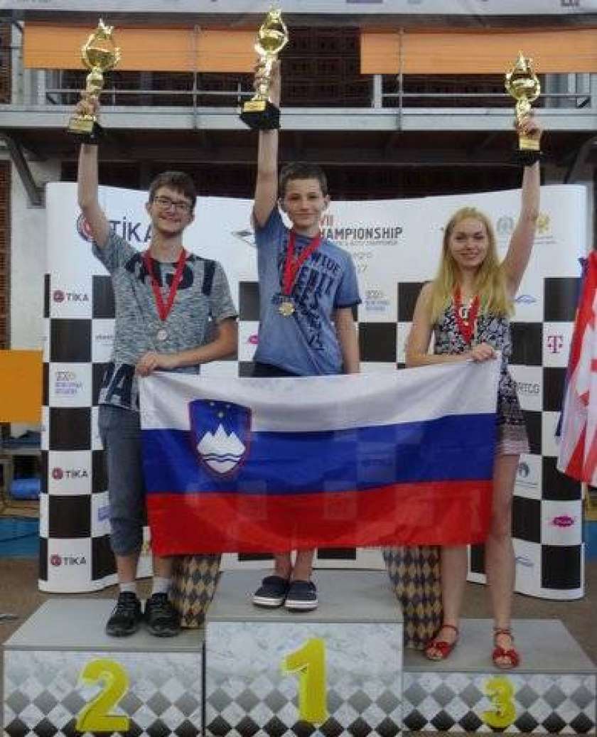 FOTO: Evropska medalja šahistu Krke, Vidu Dobrovoljcu