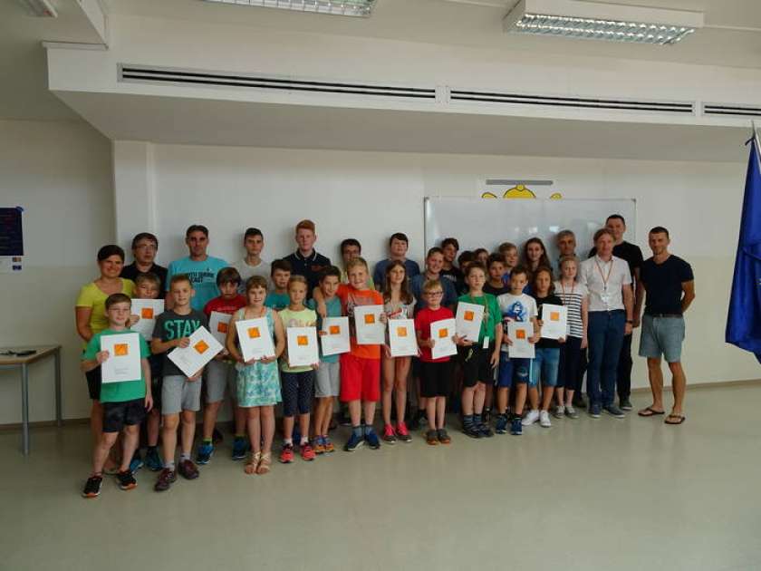 FOTO: Raziskovalni tabor elektrotehnike in računalništva