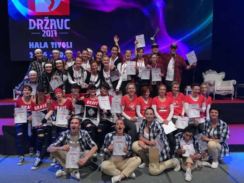 FOTO: Plesni studio Novo mesto petkratni državni prvak! 