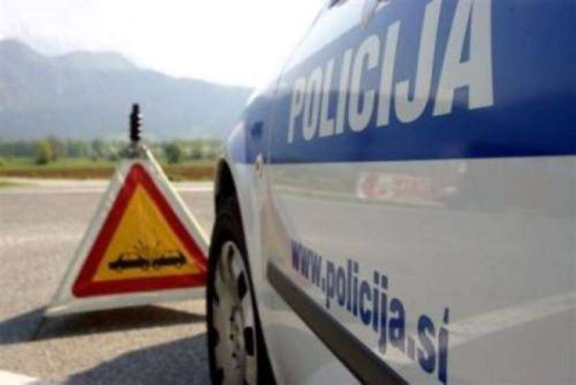 V Ložinah poškodovan voznik