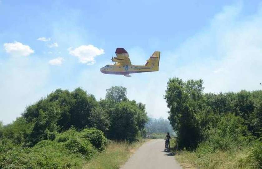 Požara pri Splitu še niso lokalizirali 