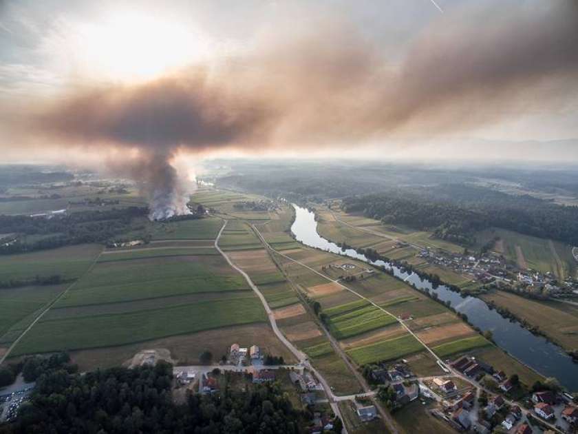 V Zalogu ugotavljanje vzrokov in posledic požara 