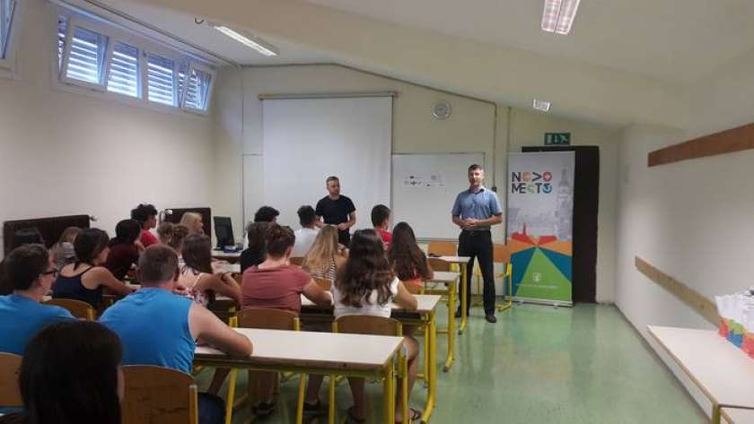 Mladi ambasadorji Novega mesta v tujini