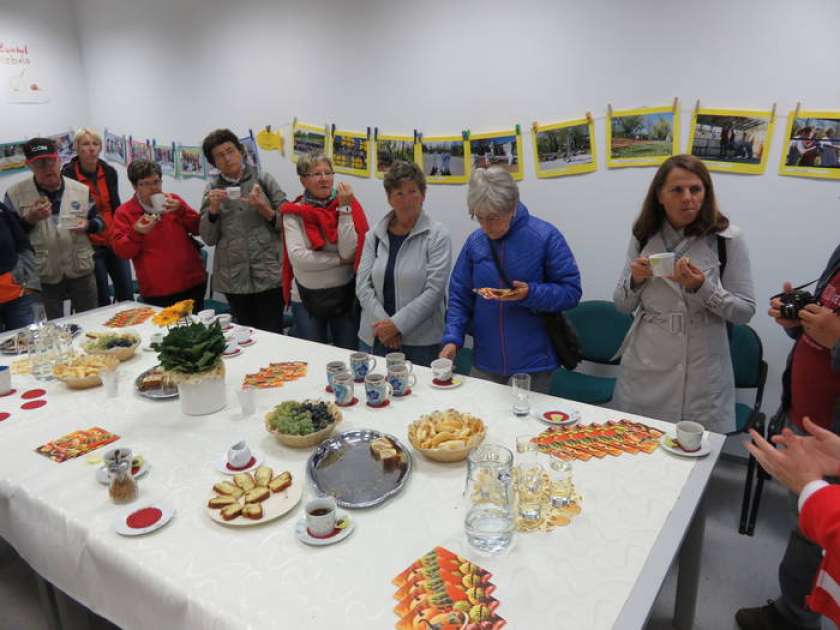 Predstavniki avstrijskega RK na obisku pri OZRK Novo mesto