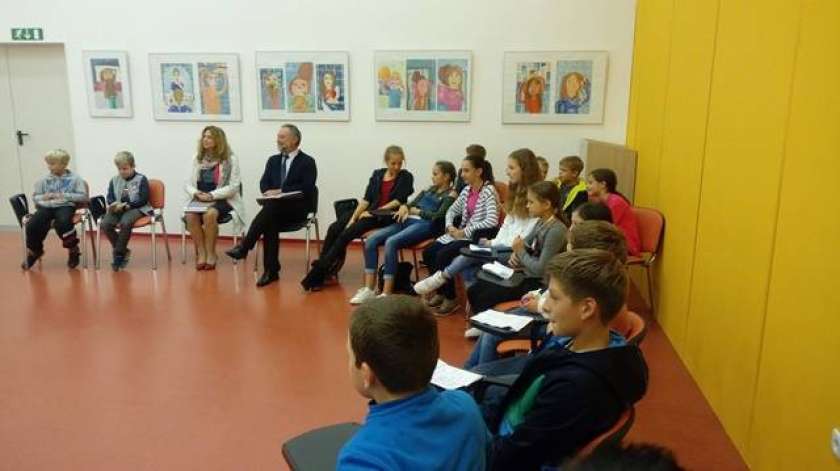 FOTO: V Šentjerneju otroški parlament