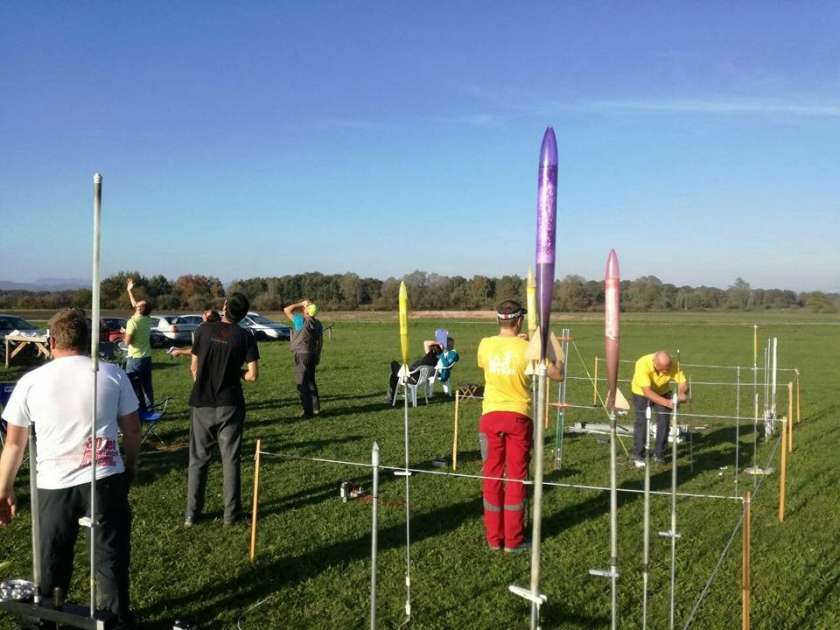 Novomeški Apollo - državni podprvak v raketah s trakom