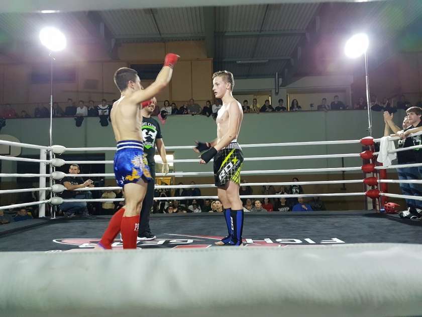 FOTO: Šentjernejski borci za družini v stiski