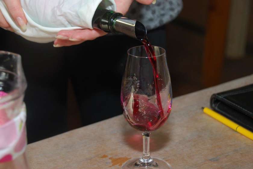 FOTO: Valentinovo ocenjevanje vin