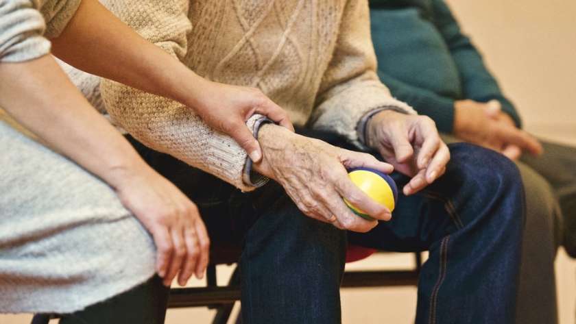 Država naj bi nadaljevala projekt dokončanja doma starejših v Osilnici