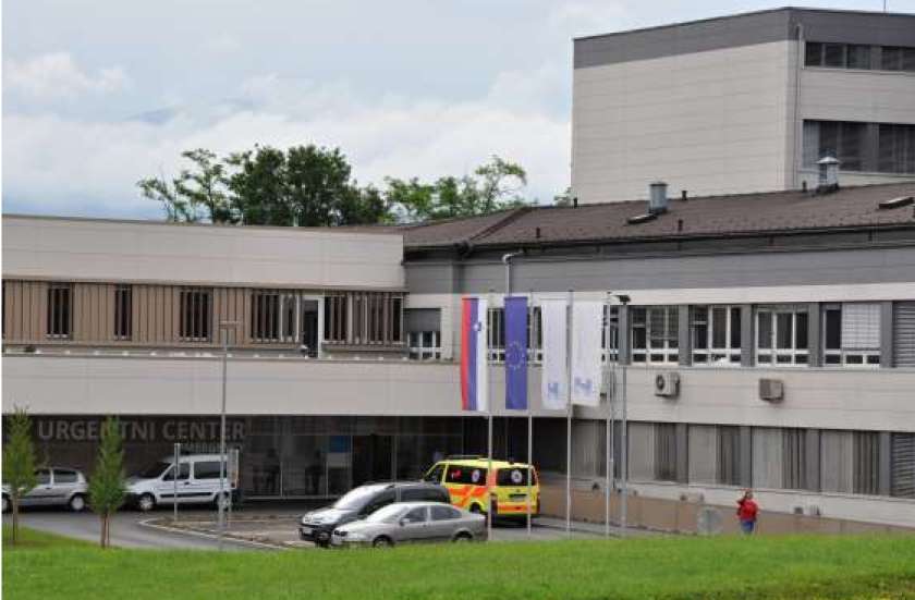 Novomeška bolnišnica omejuje obiske