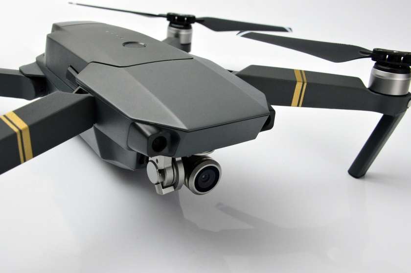 Je kdo videl Blažev sivi dron?