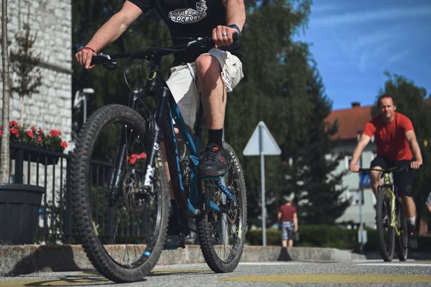 V Kočevju nove kolesarke povezave za brezskrbne poti po mestu