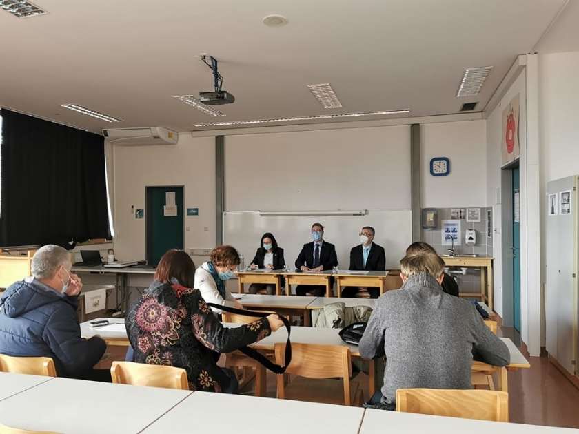 Gimnazija in srednja šola Kočevje v naslednjem šolskem letu uvaja program računalniški tehnik