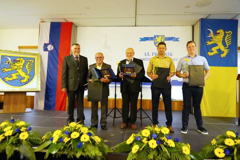 Peti častni občan je Anton Rugelj, priznanje Viktorju Uhanu, listini RD Šentrupert in podjetju Tims Lovše d. o. o