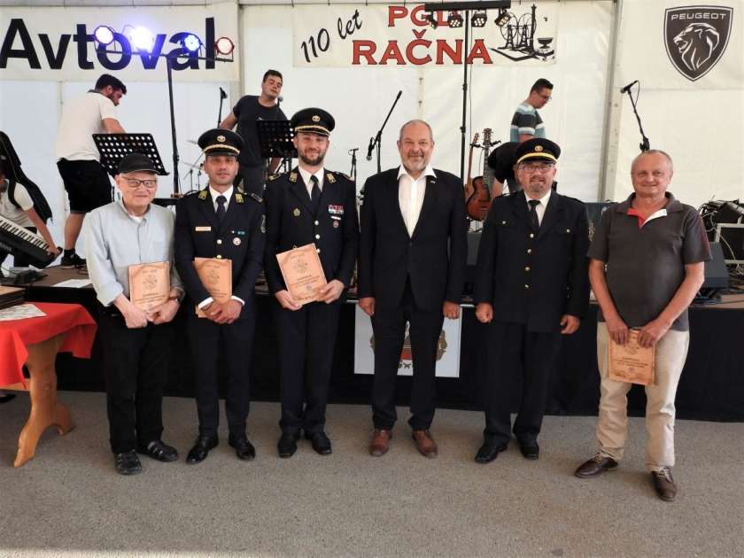 110 let Prostovoljnega gasilskega društva Račna