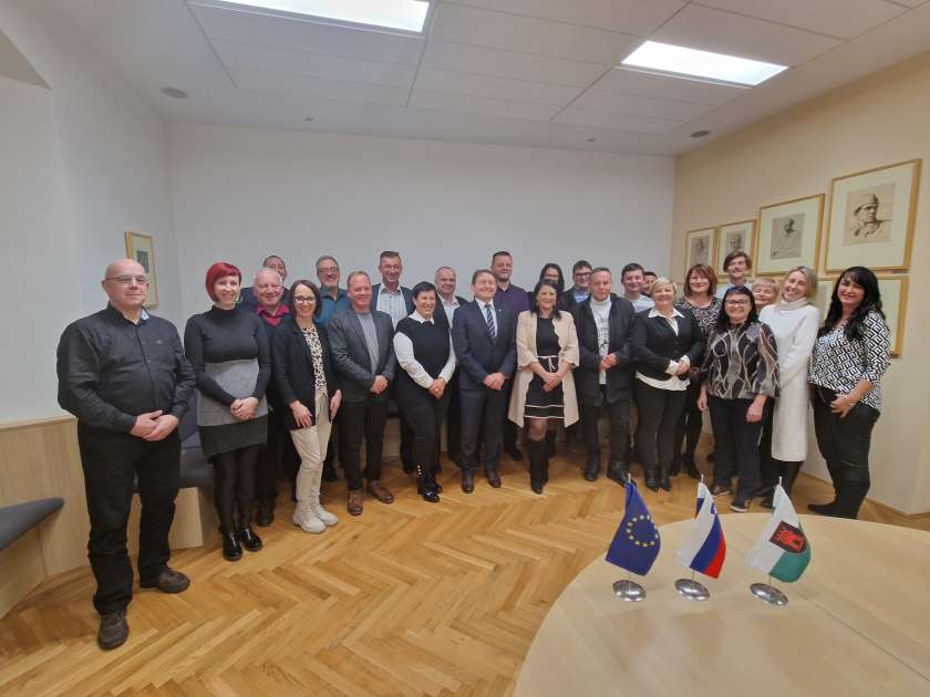 Na konstitutivni seji Občinskega sveta občine Črnomelj slovesno zaprisegel Andrej Kavšek