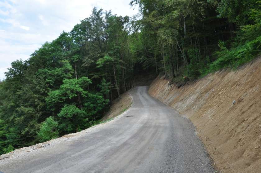 Občina Sevnica podpisala pogodbo za vzdrževanje gozdnih cest v letu 2023