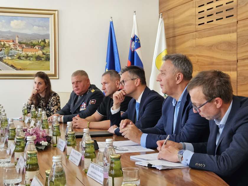 Srečanje župana z ministri ob vladnem obisku Posavja