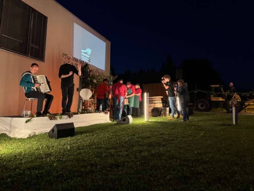 Poseben gušt med melodijami in Pavčkovo trto