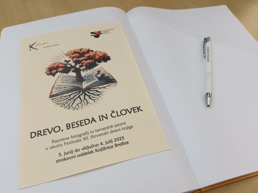 Drevo, beseda in človek – razstava fotografij in tematskih pesmi v brežiški knjižnici